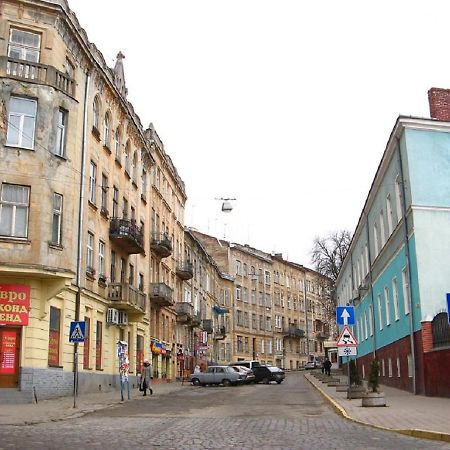 Apartment On Rappoporta 7B - 2 Lviv Ngoại thất bức ảnh