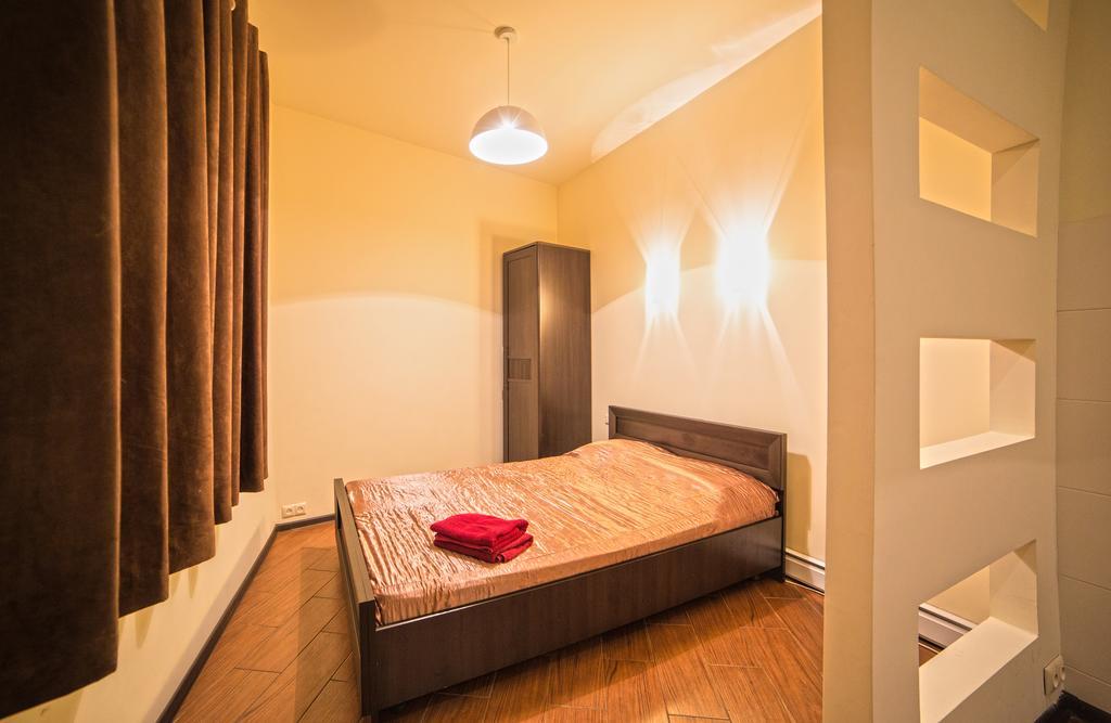 Apartment On Rappoporta 7B - 2 Lviv Ngoại thất bức ảnh