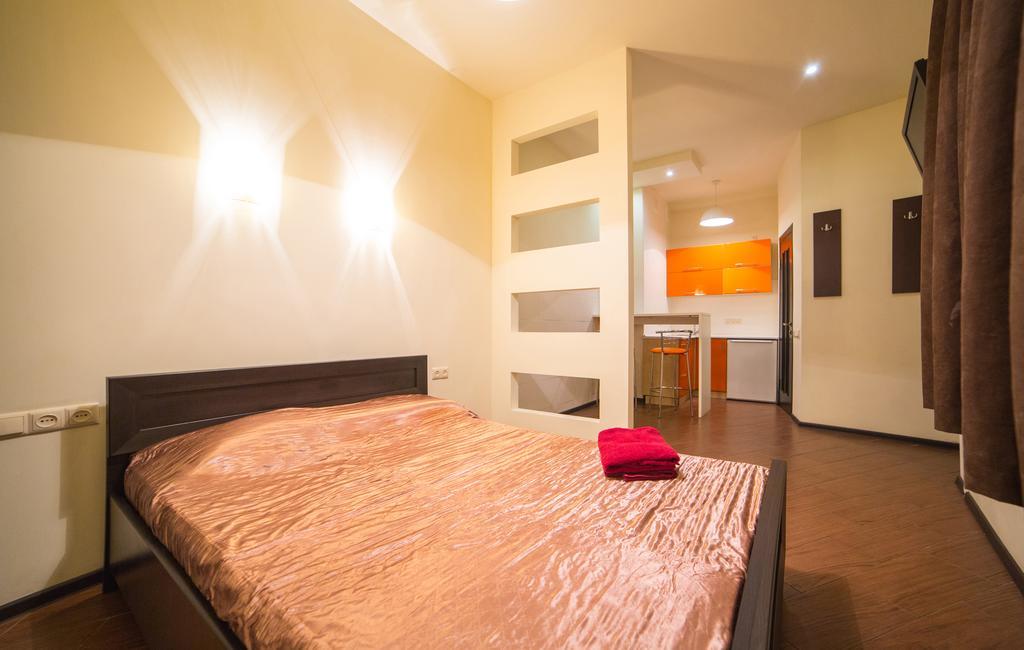 Apartment On Rappoporta 7B - 2 Lviv Ngoại thất bức ảnh